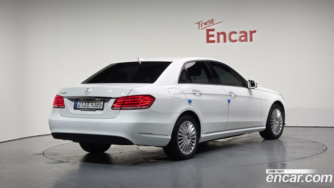 Mercedes-Benz E-Class 2014