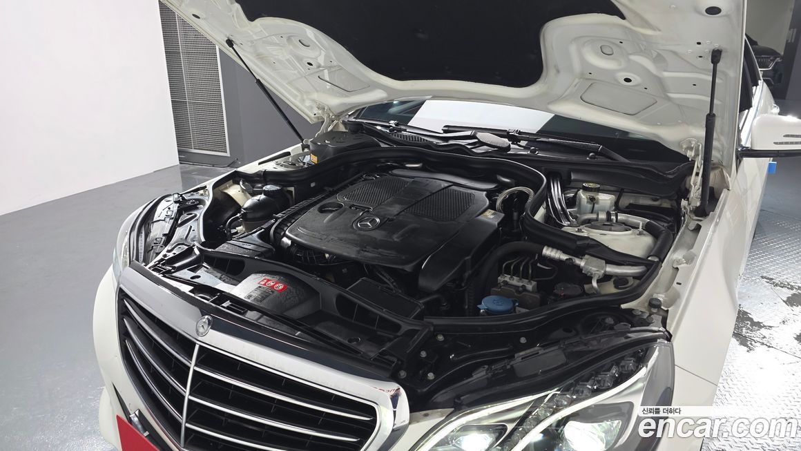 Mercedes-Benz E-Class 2014