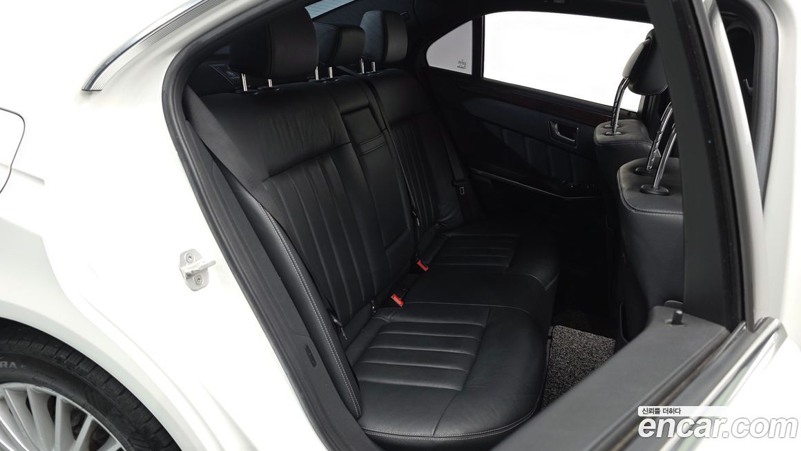 Mercedes-Benz E-Class 2014