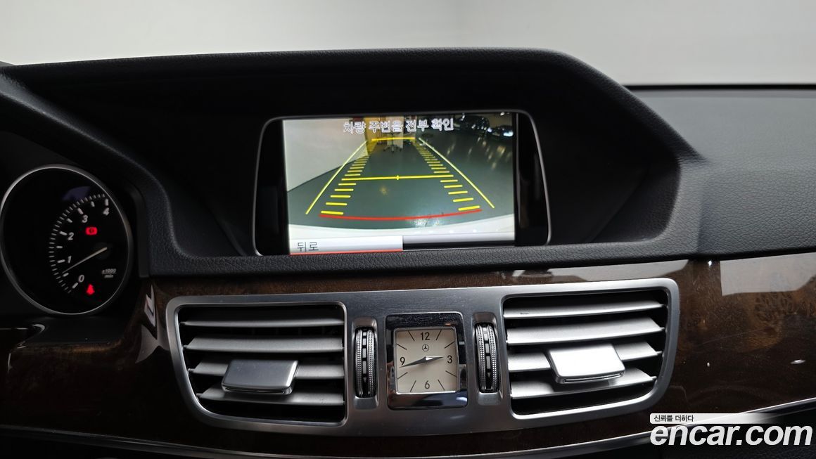 Mercedes-Benz E-Class 2014