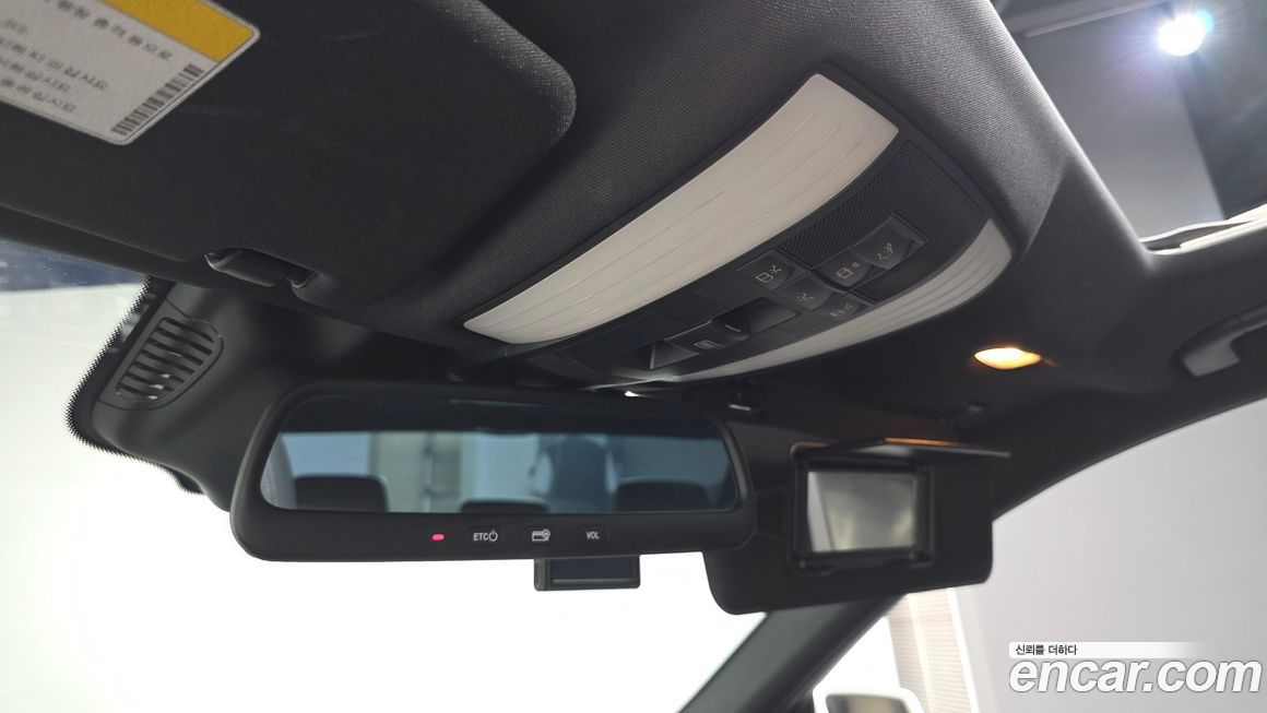 Mercedes-Benz E-Class 2014