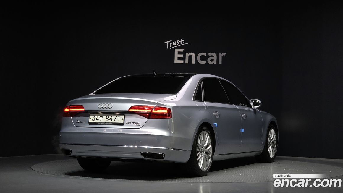 Audi A8 2015