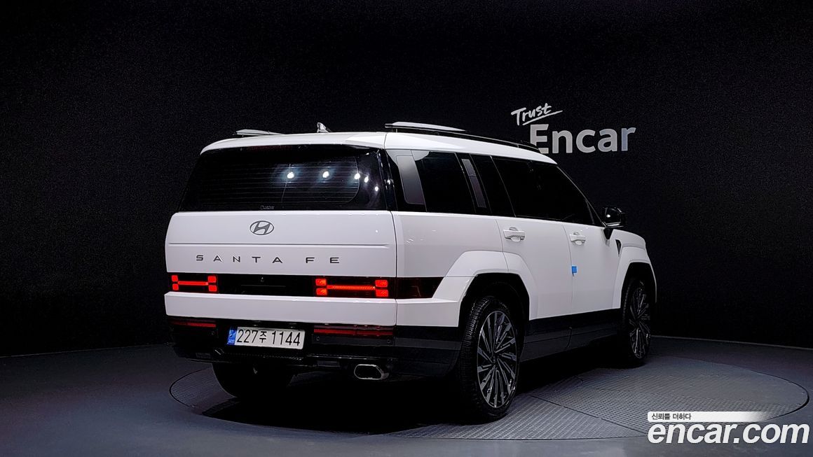 Hyundai Santafe 2024