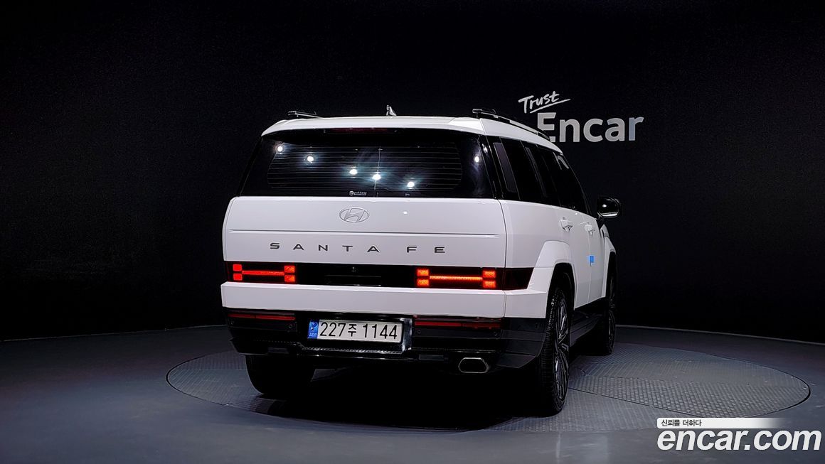 Hyundai Santafe 2024