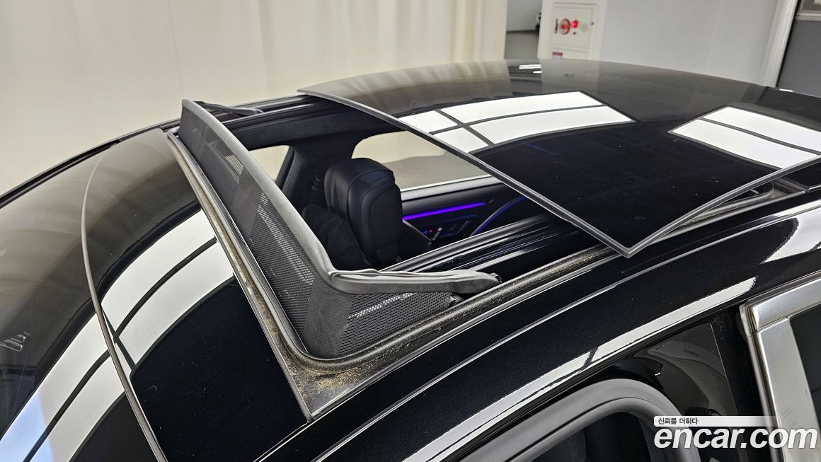 Mercedes-Benz S-Class 2022