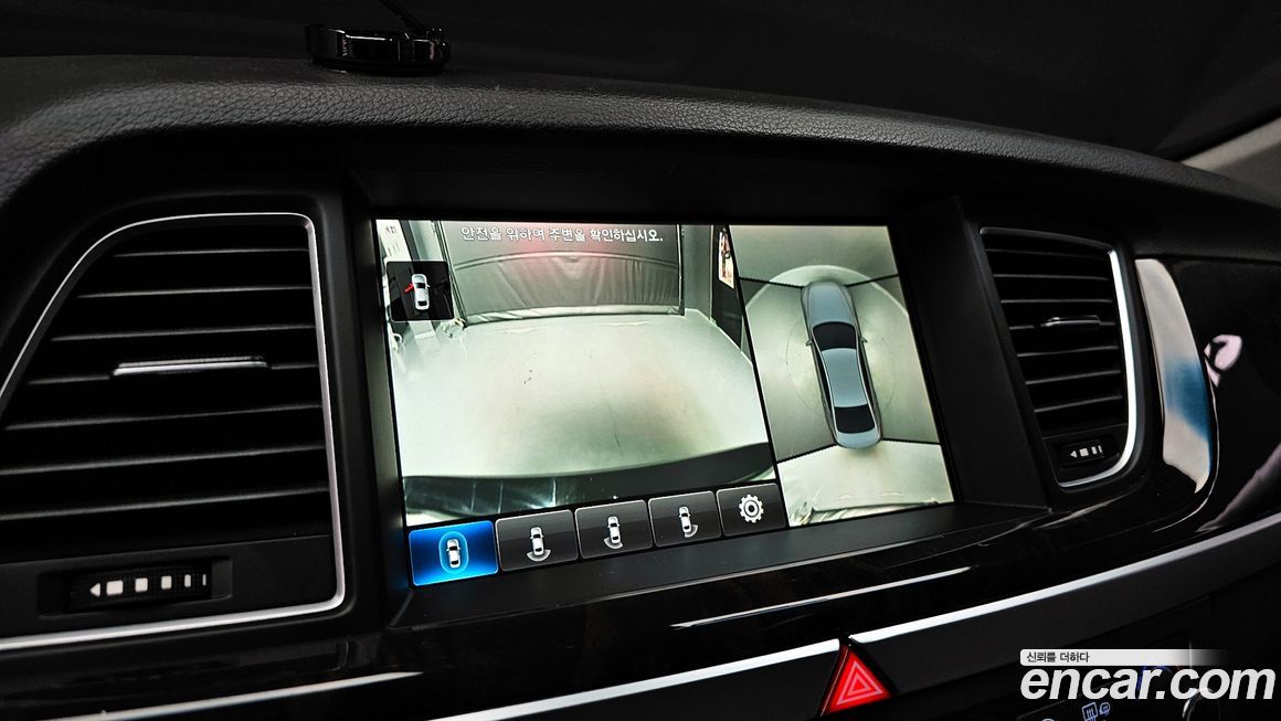 Hyundai Genesis 2016