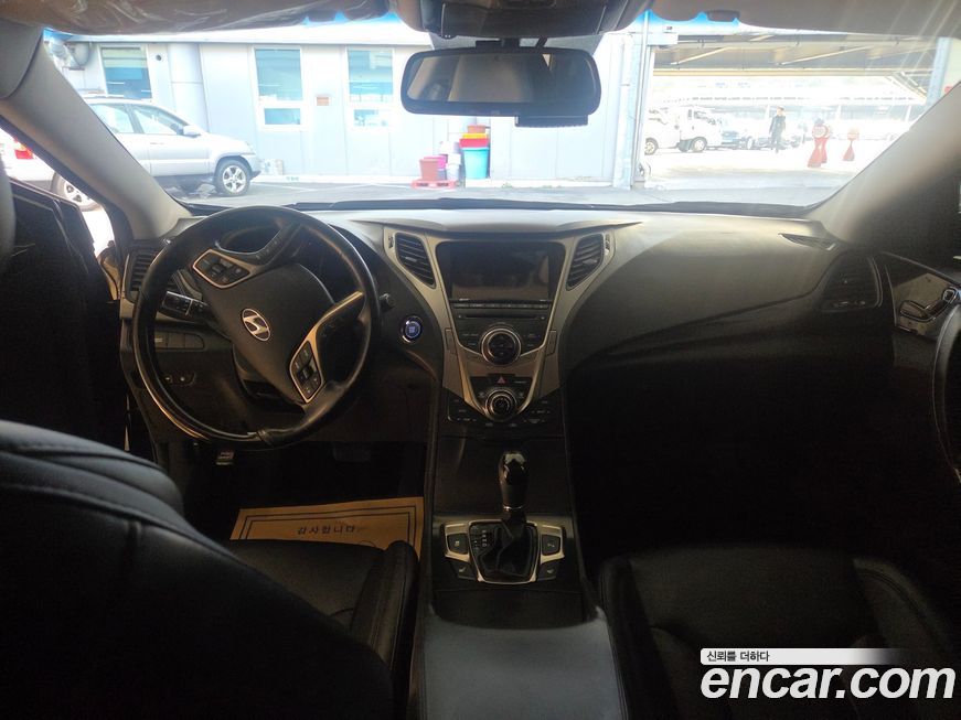 Hyundai Grandeur 2013