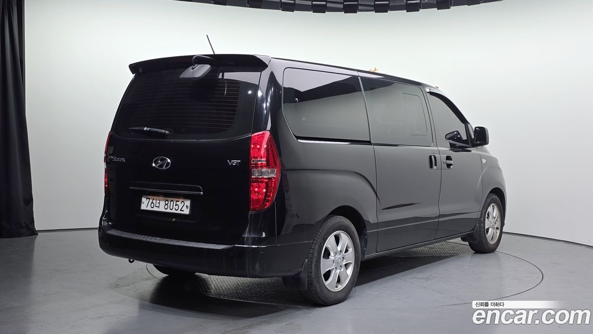 Hyundai Starex 2019