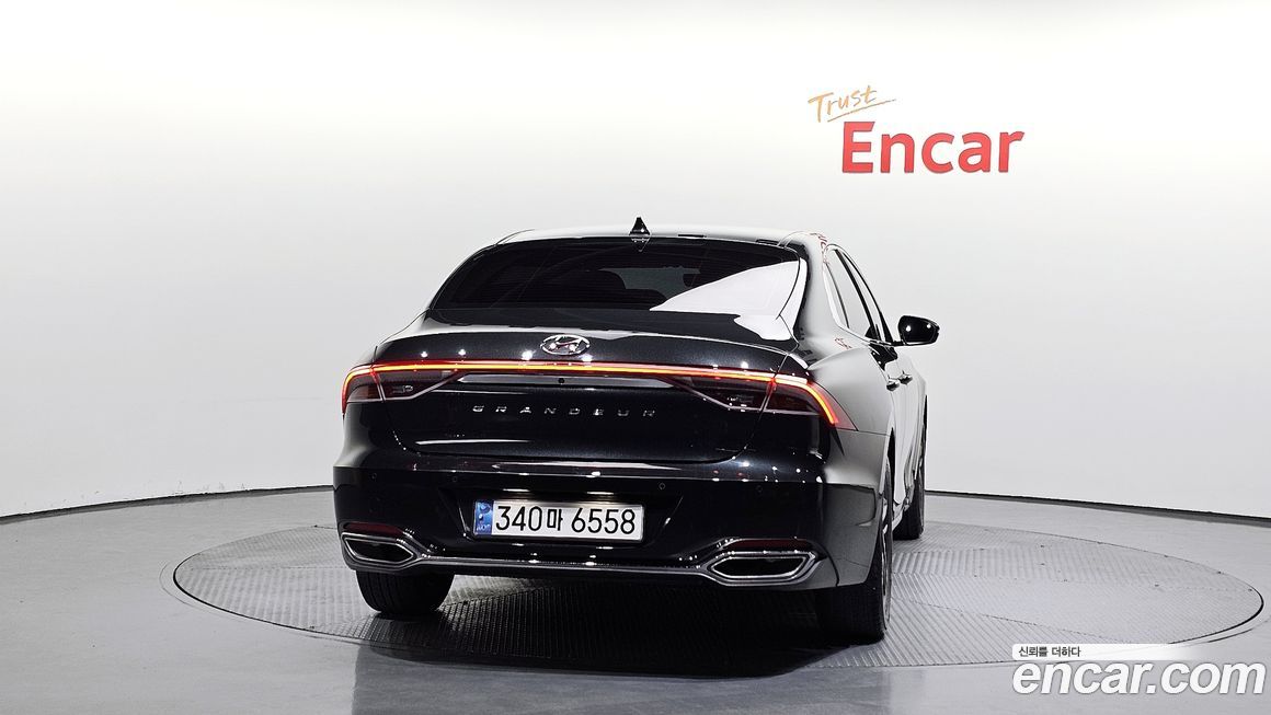 Hyundai Grandeur 2021