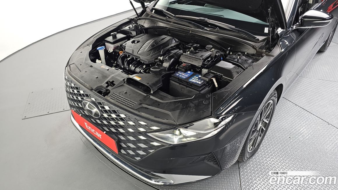 Hyundai Grandeur 2021