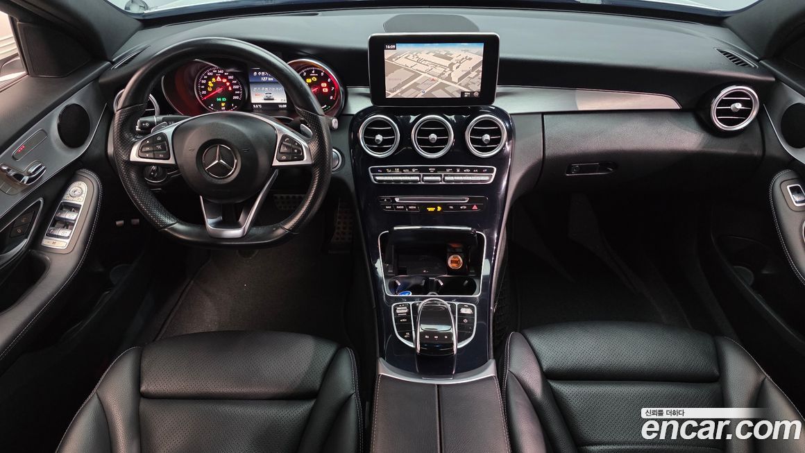 Mercedes-Benz C-Class 2018