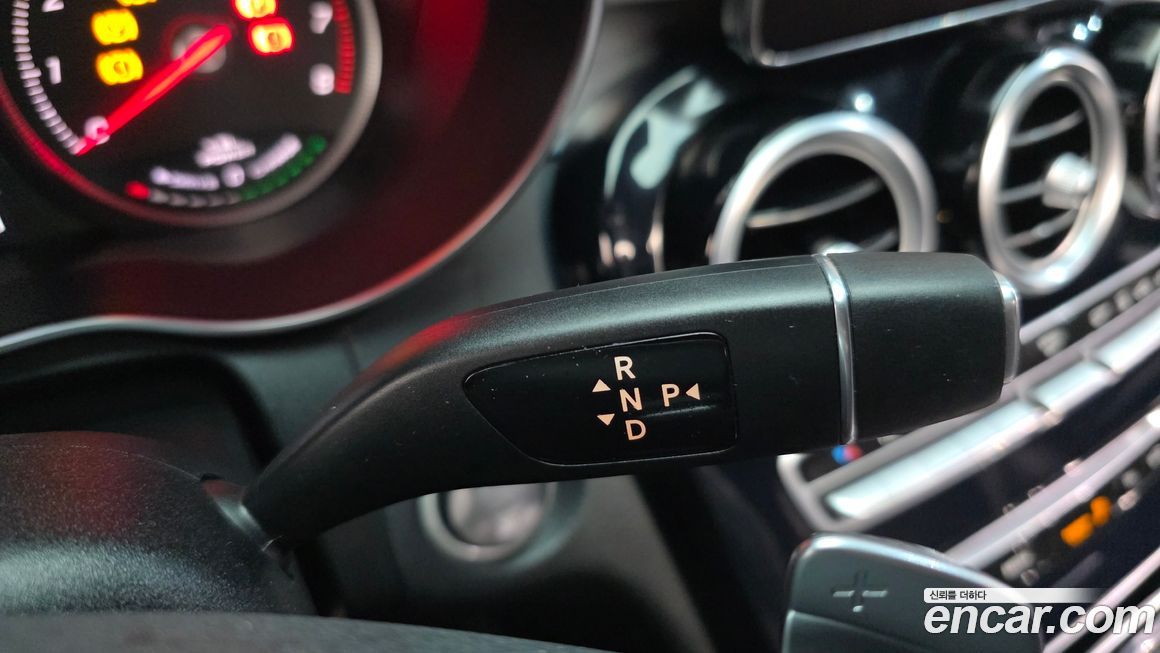 Mercedes-Benz C-Class 2018