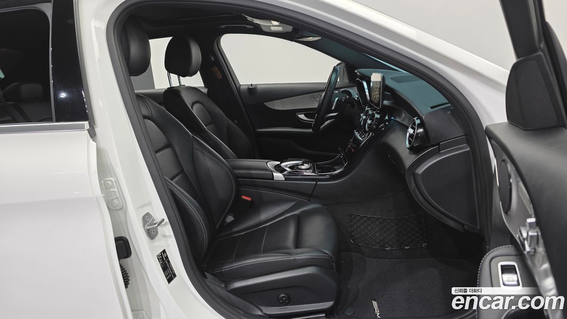 Mercedes-Benz C-Class 2018