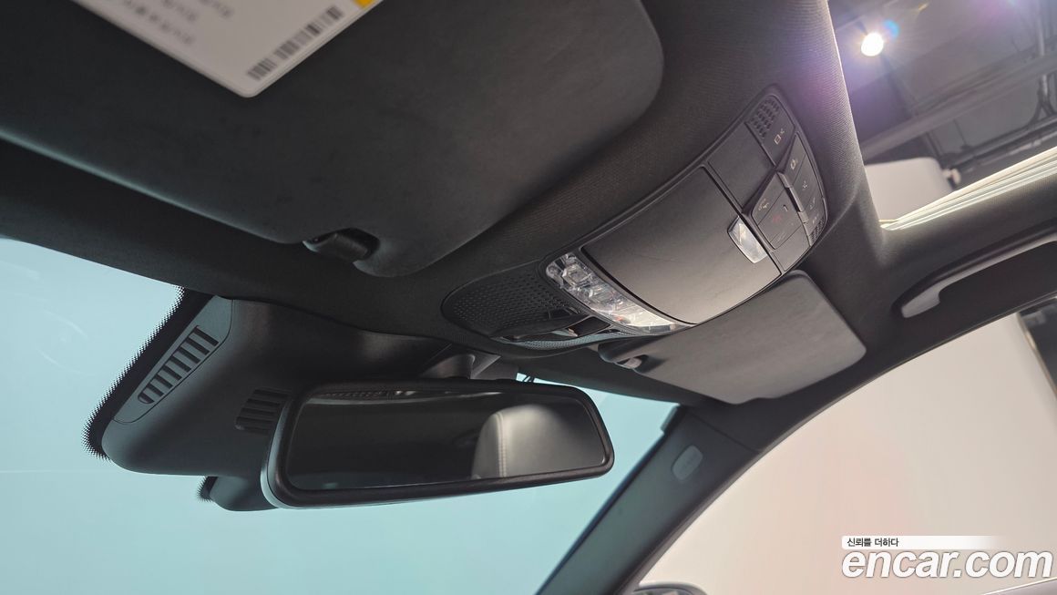 Mercedes-Benz C-Class 2018