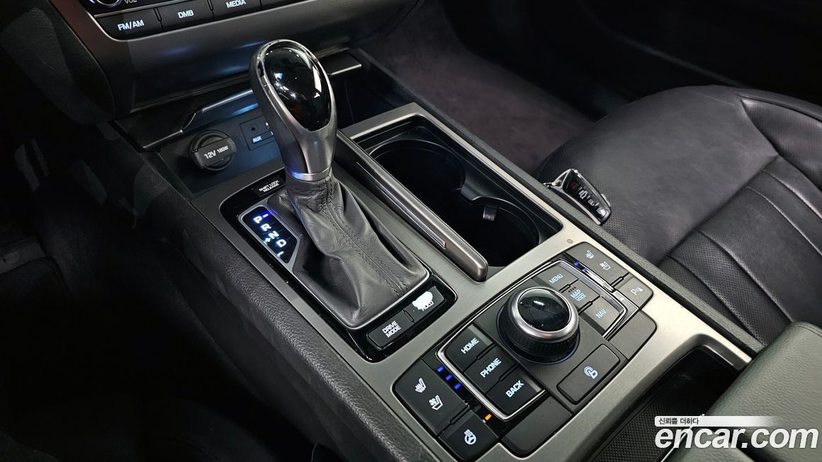 Hyundai Genesis 2015