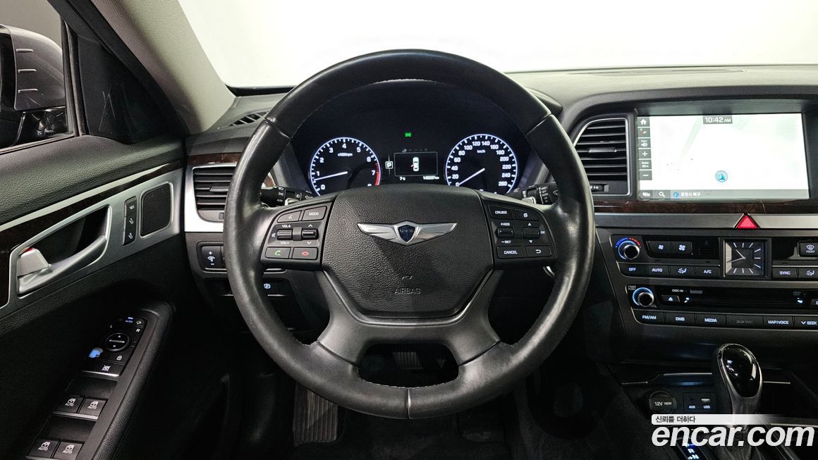 Hyundai Genesis 2015