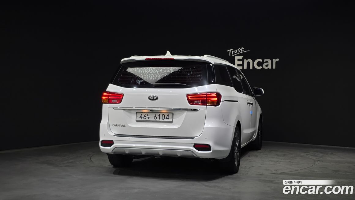 Kia Canival 2019
