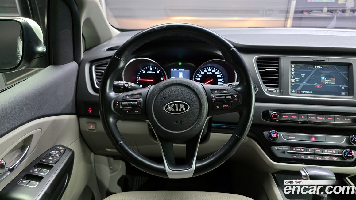 Kia Canival 2019