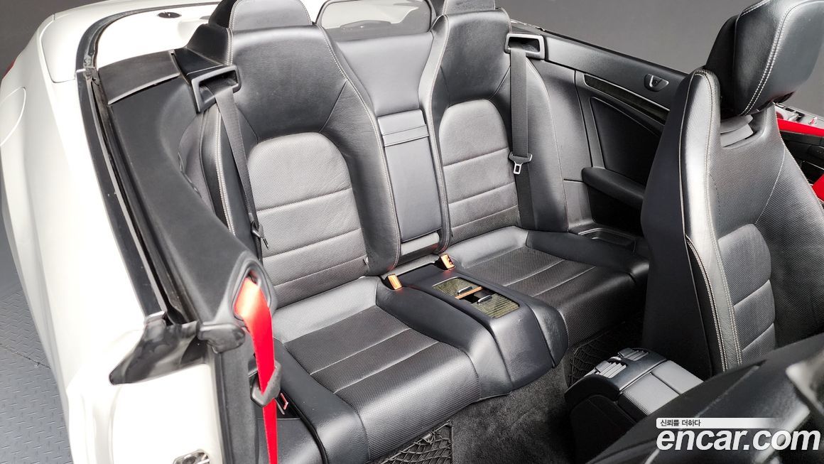 Mercedes-Benz E-Class 2012