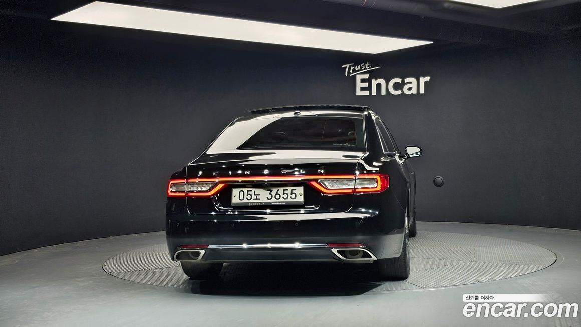 Lincoln Continental 2017