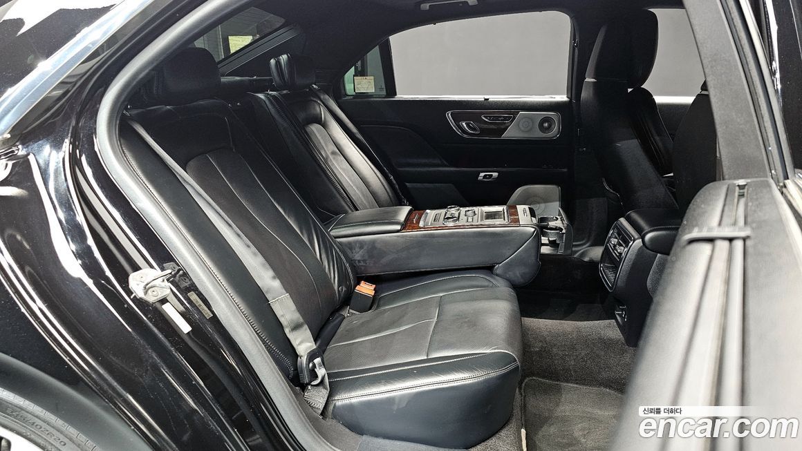 Lincoln Continental 2017