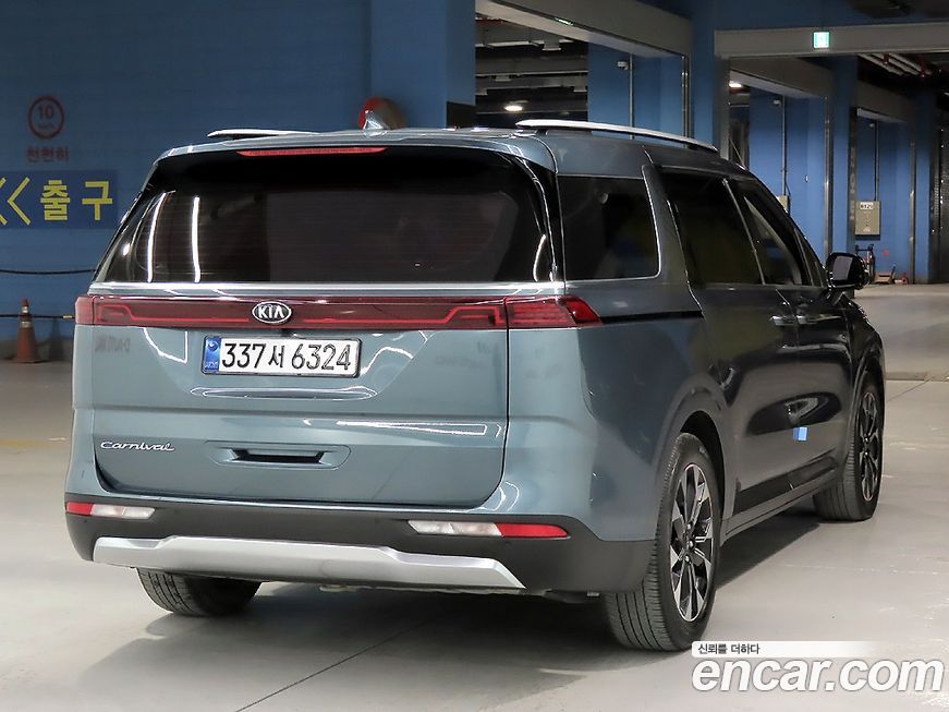 Kia Canival 2021