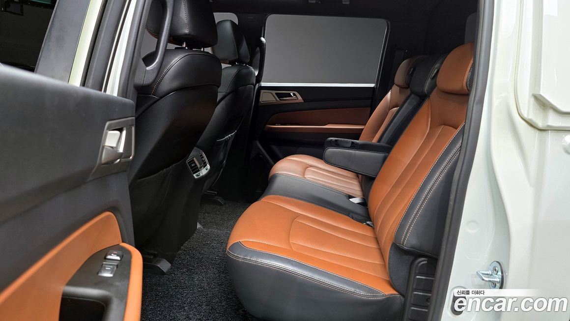 KG_Mobility_Ssangyong Rexton 2018