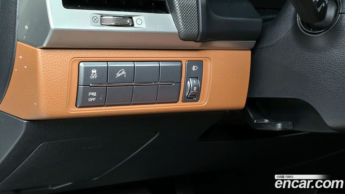 KG_Mobility_Ssangyong Rexton 2018