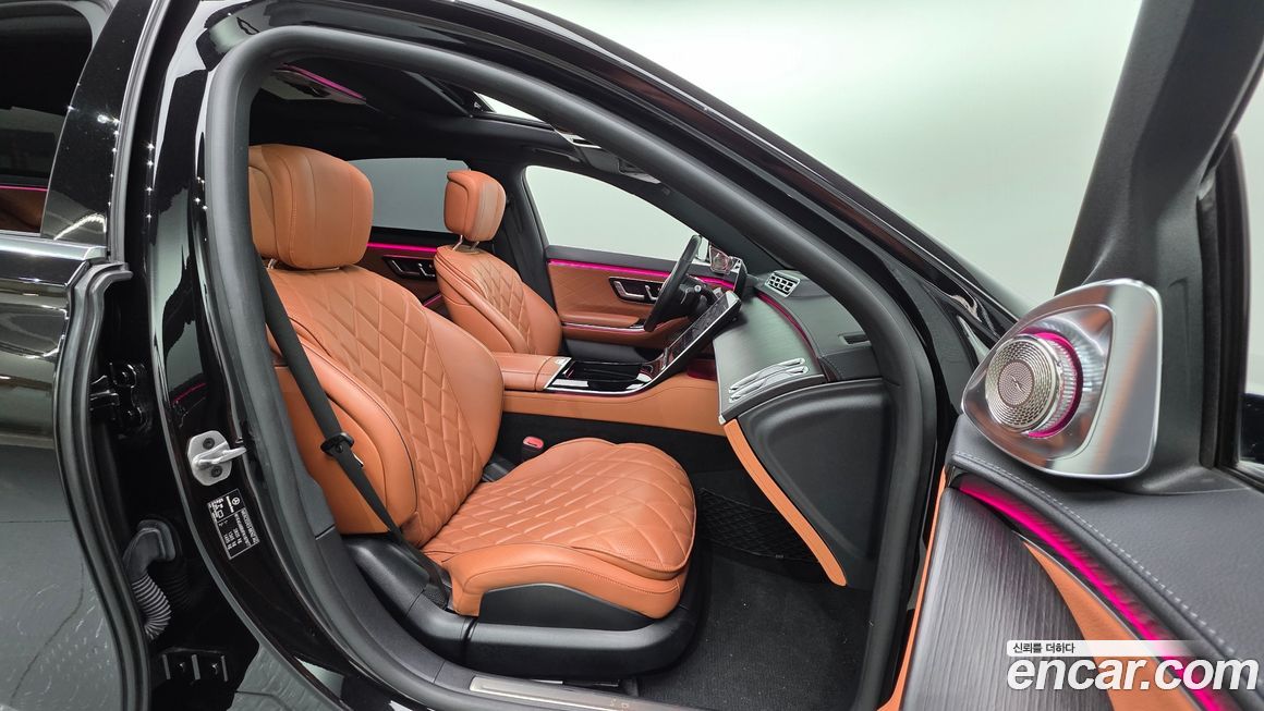 Mercedes-Benz S-Class 2023