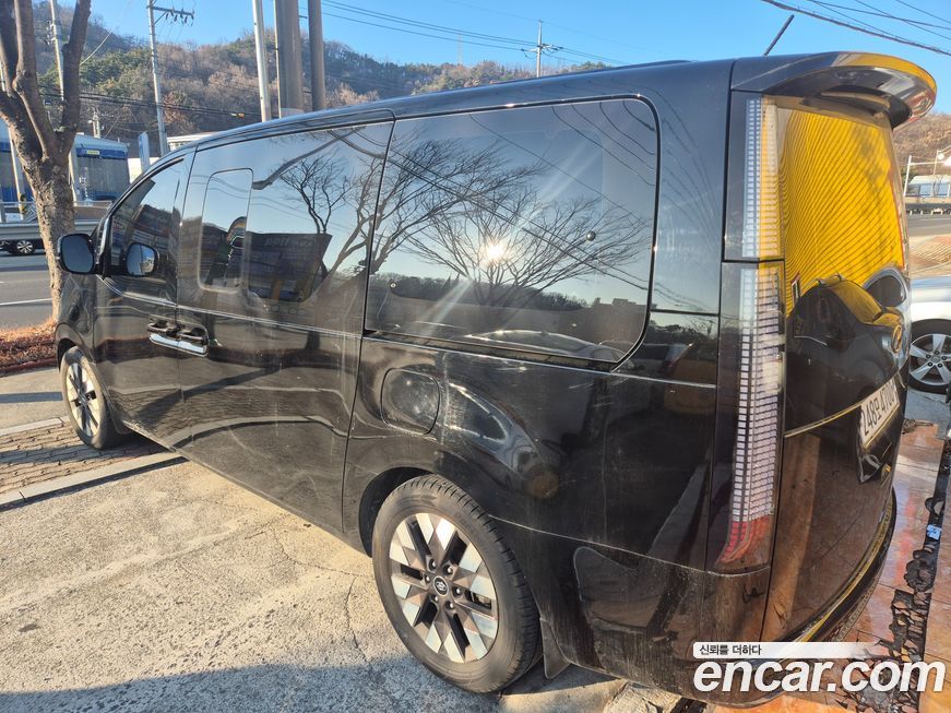 Hyundai Staria 2022