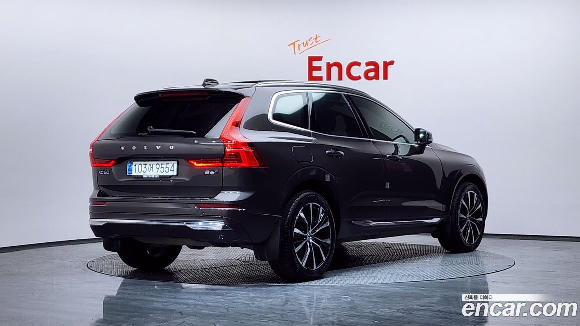 Volvo XC60 2024