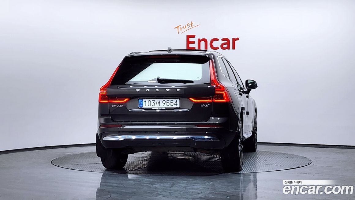 Volvo XC60 2024