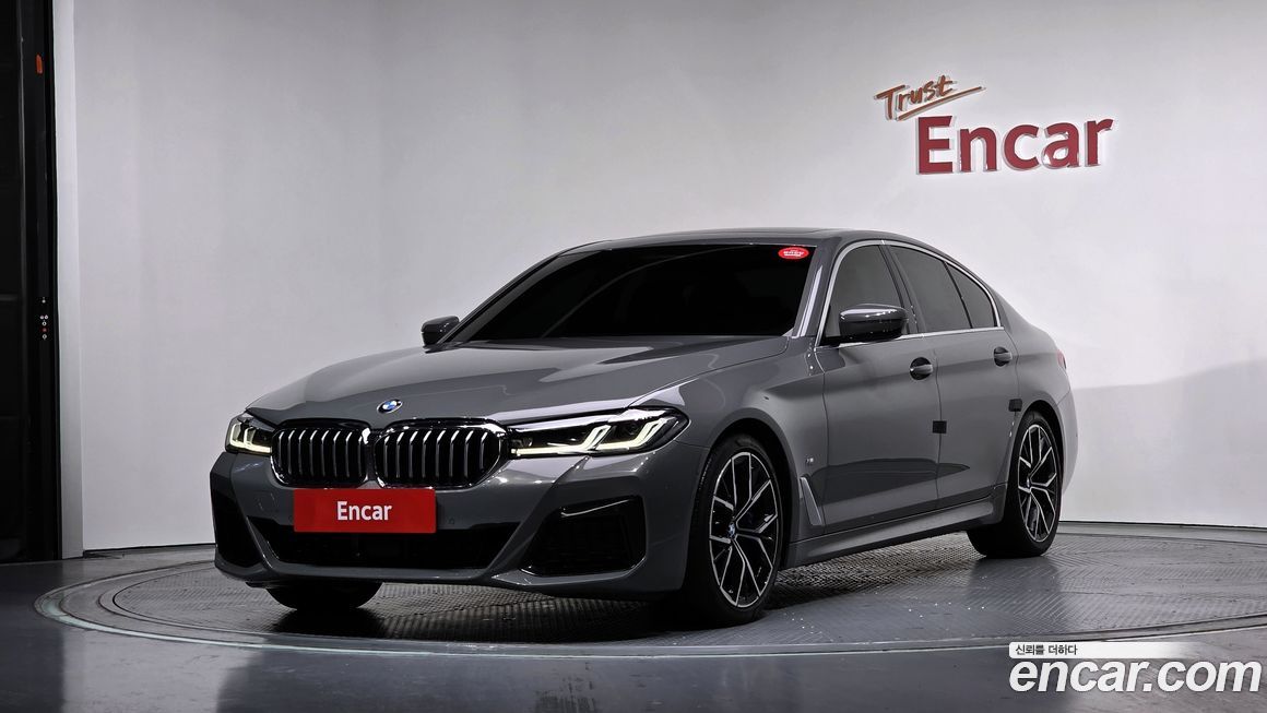 BMW 5-Series 2022