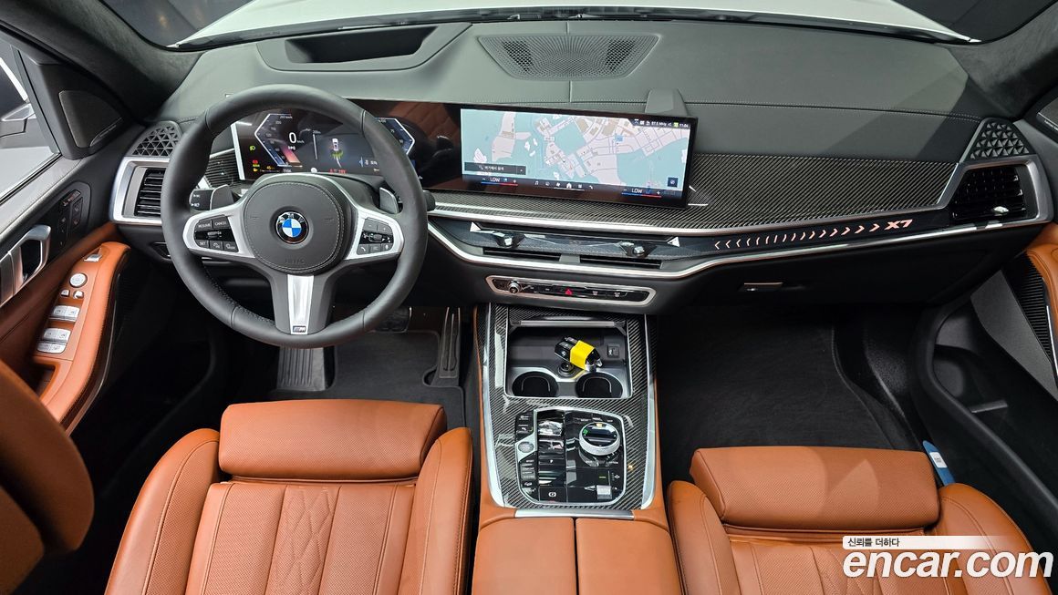 BMW X7 2025