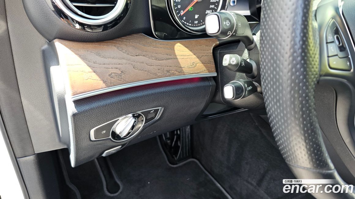 Mercedes-Benz E-Class 2018