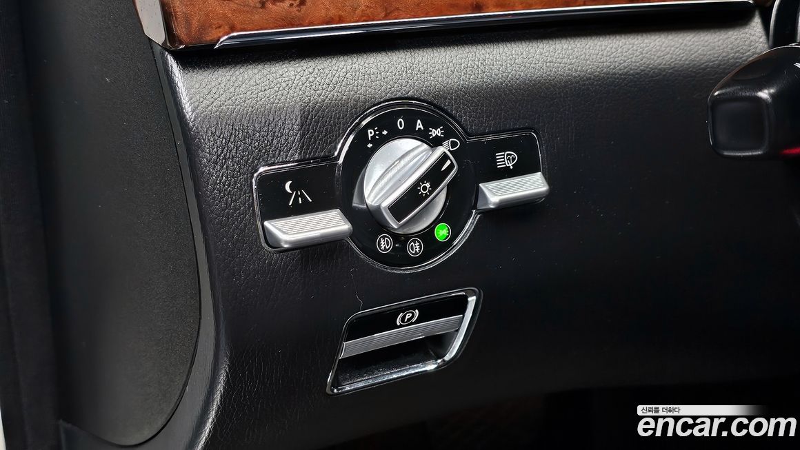 Mercedes-Benz S-Class 2007