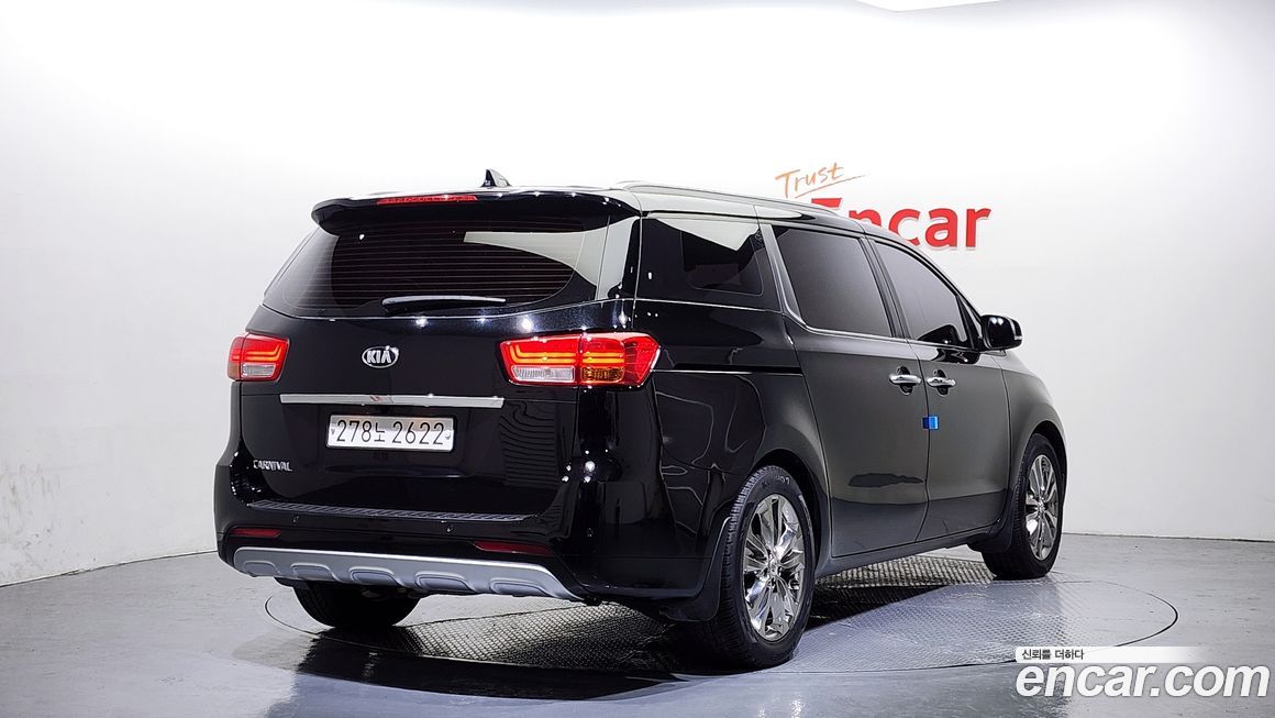 Kia Canival 2016