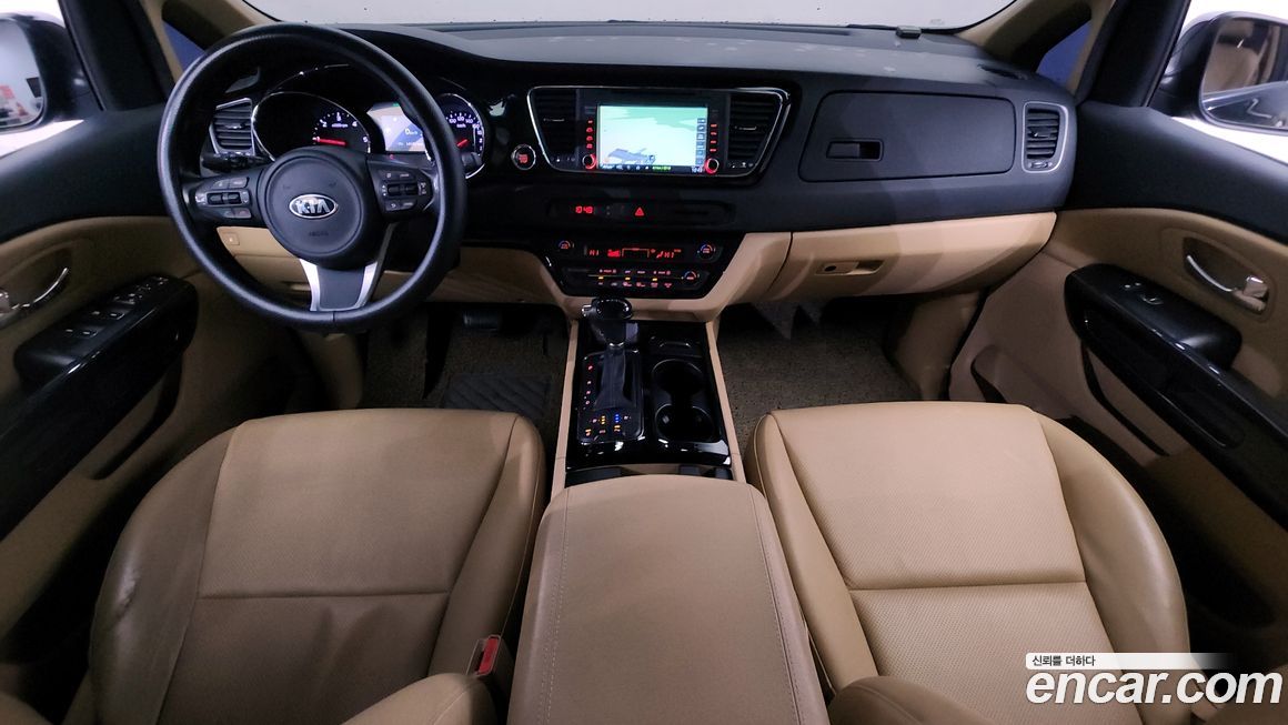 Kia Canival 2016