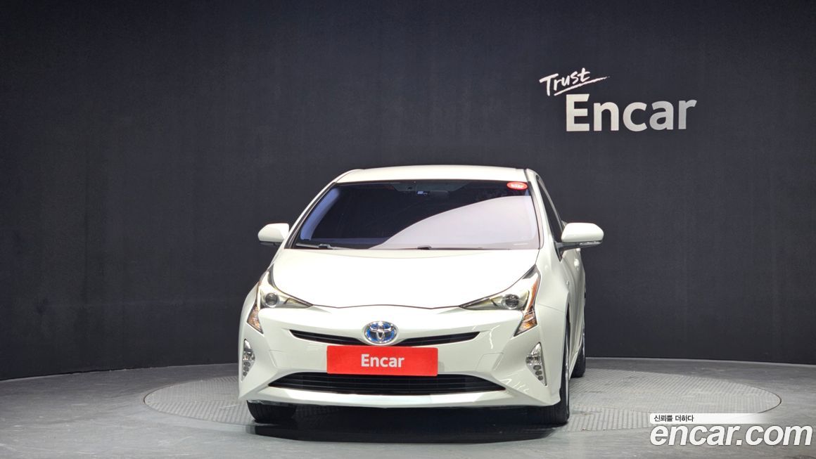 Toyota Prius 2016