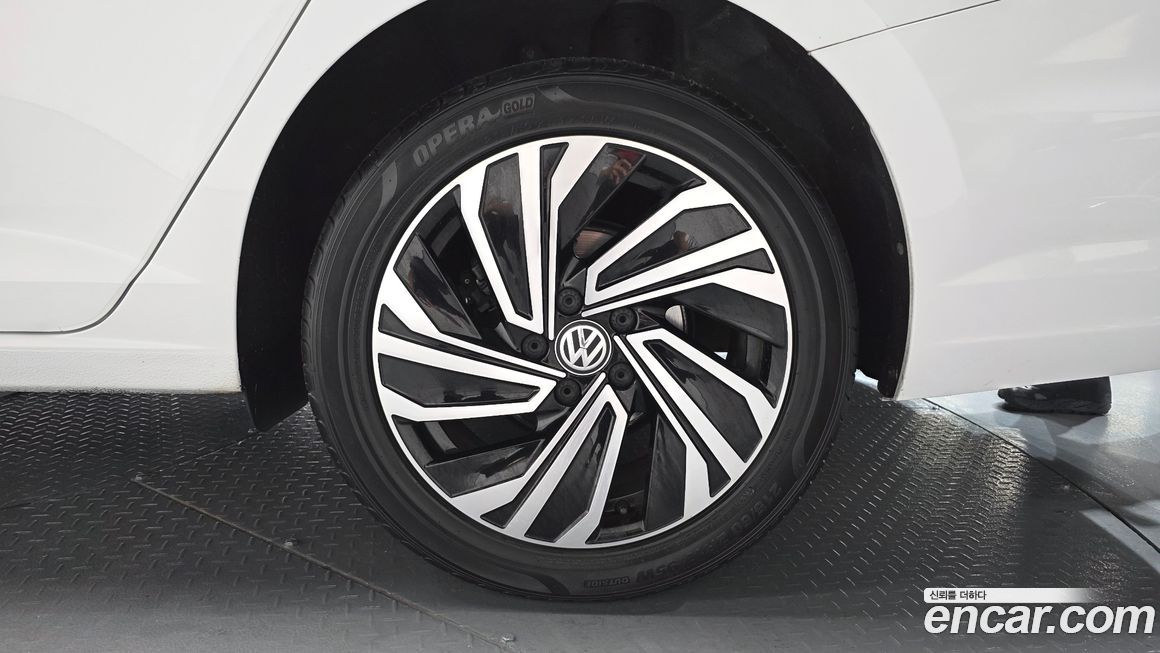 Volkswagen Jetta 2020