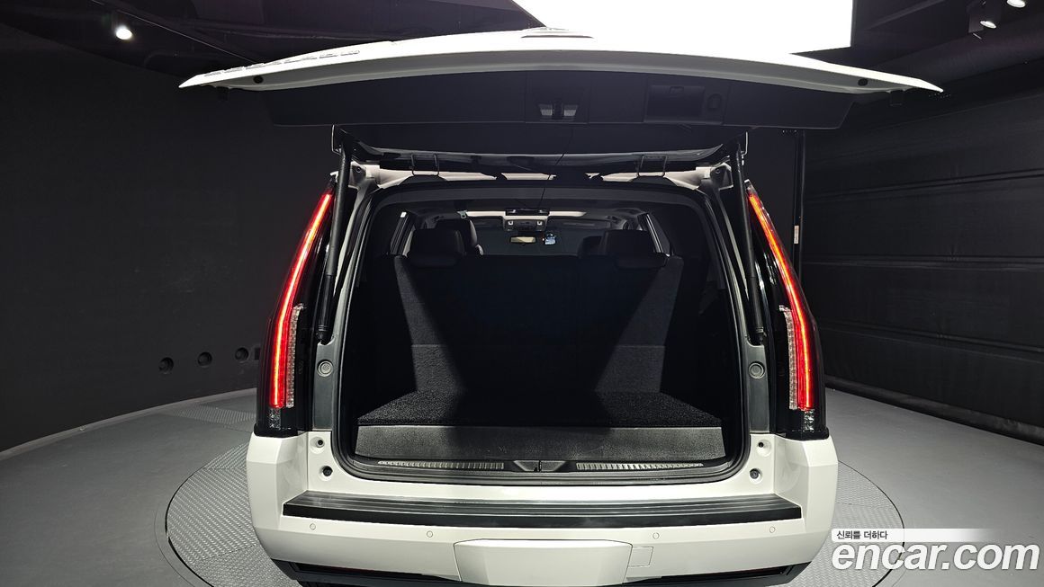 Cadillac Escalade 2018