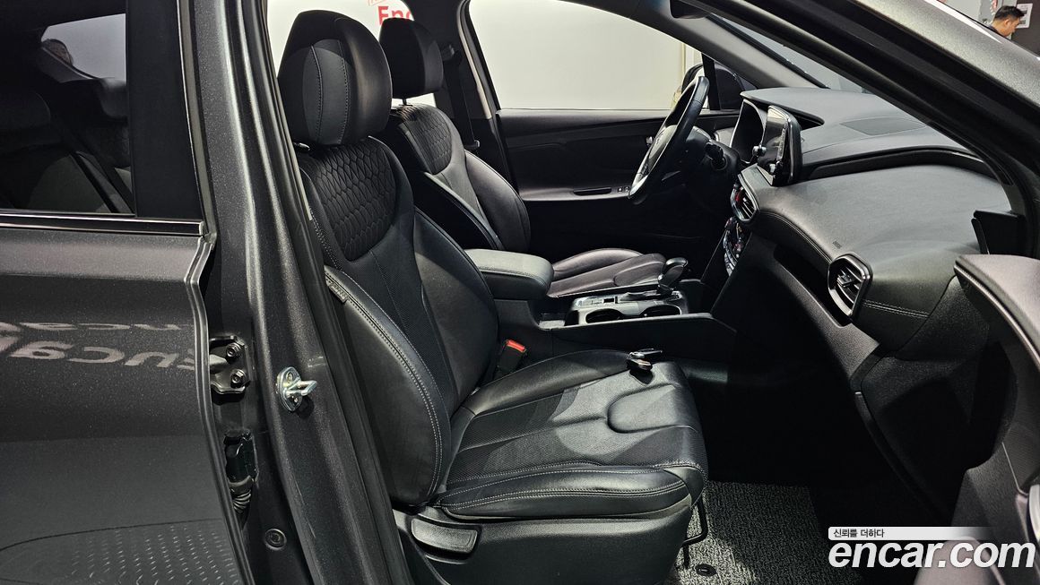 Hyundai Santafe 2020