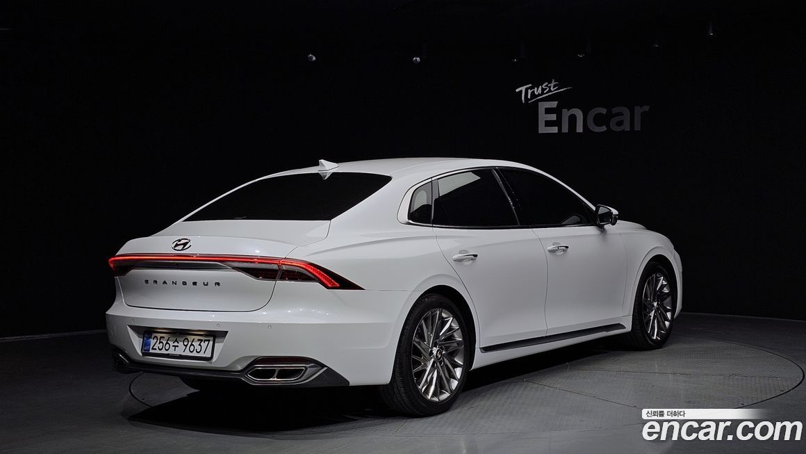 Hyundai Grandeur 2021