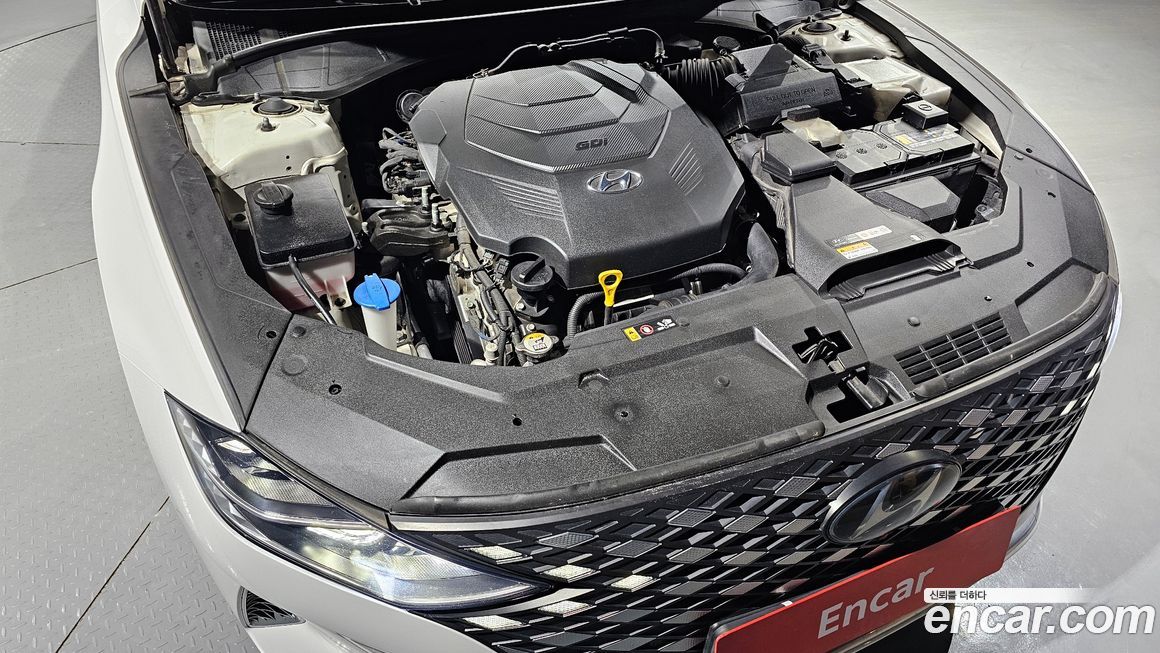 Hyundai Grandeur 2021