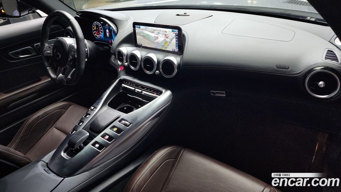 Mercedes-Benz AMG GT 2020