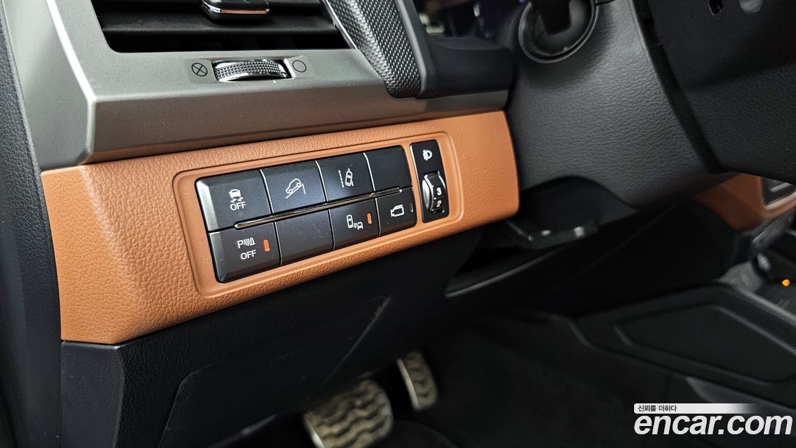 KG_Mobility_Ssangyong Rexton 2019