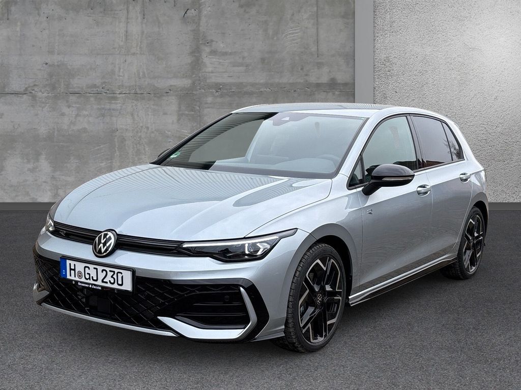 Volkswagen Golf 2025