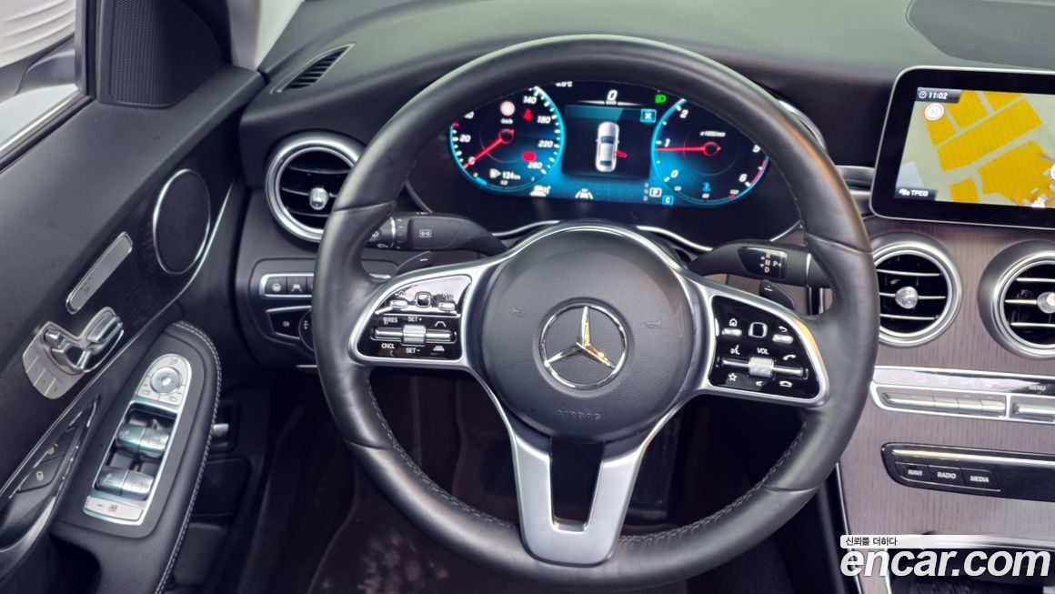 Mercedes-Benz C-Class 2021