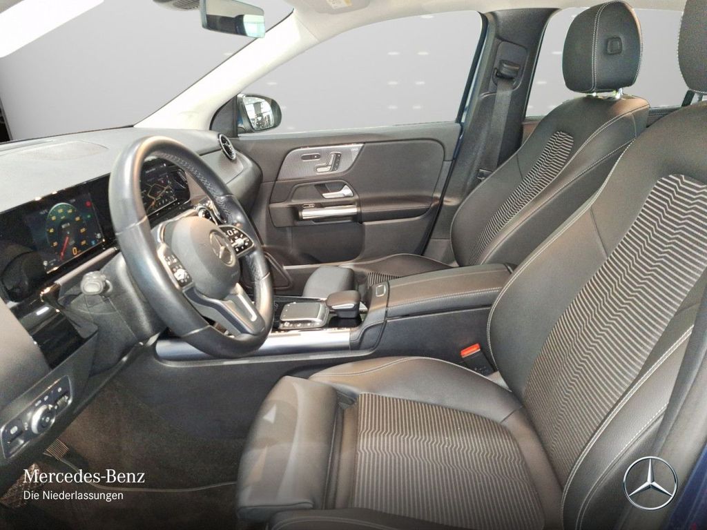 Mercedes-Benz GLA 200 2021