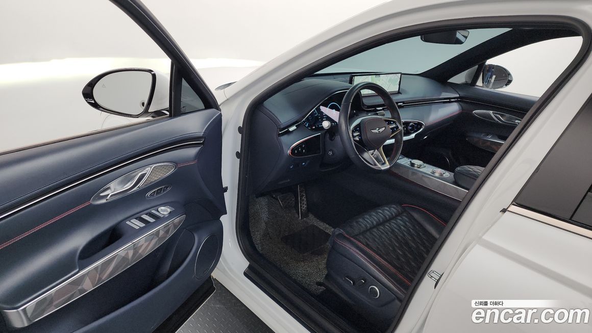 Genesis GV70 2021